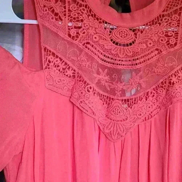 AUW Womens Cold Shoulder Flowy Orange Rayon Dress w/Lace Detail Size XL - Picture 6 of 6